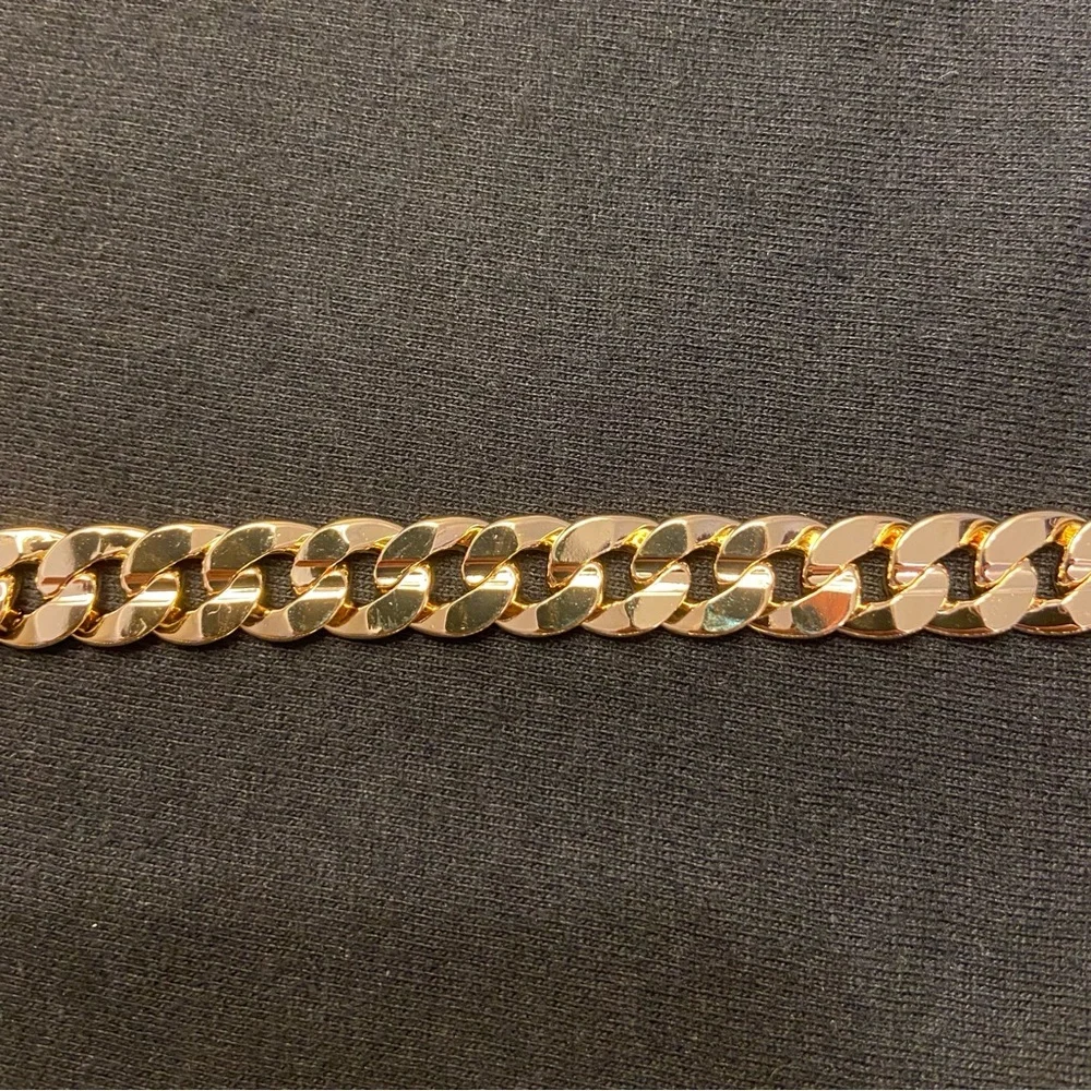 Gold Chain Cuban Link Necklace 24in 10mm and Matching Cuban Link Bracelet 8in - Picture 4 of 7